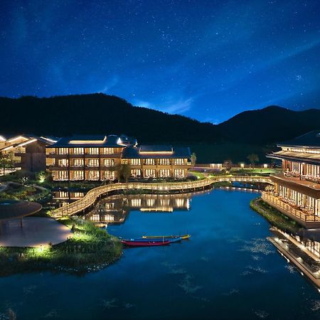 Hotel Indigo Lugu Lake By Ihg Lijiang  Exterior foto