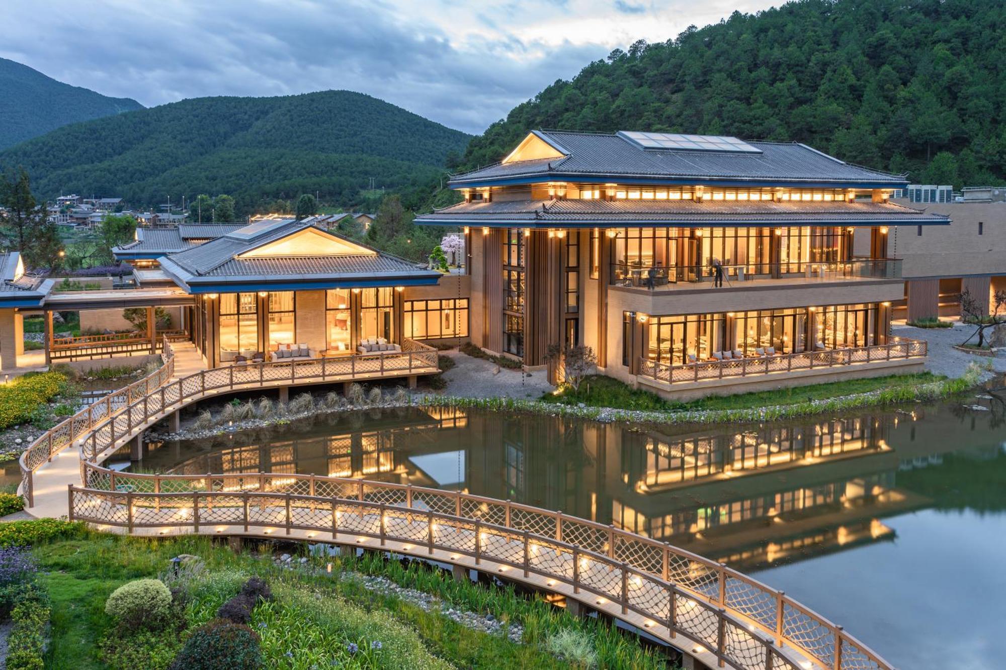 Hotel Indigo Lugu Lake By Ihg Lijiang  Exterior foto